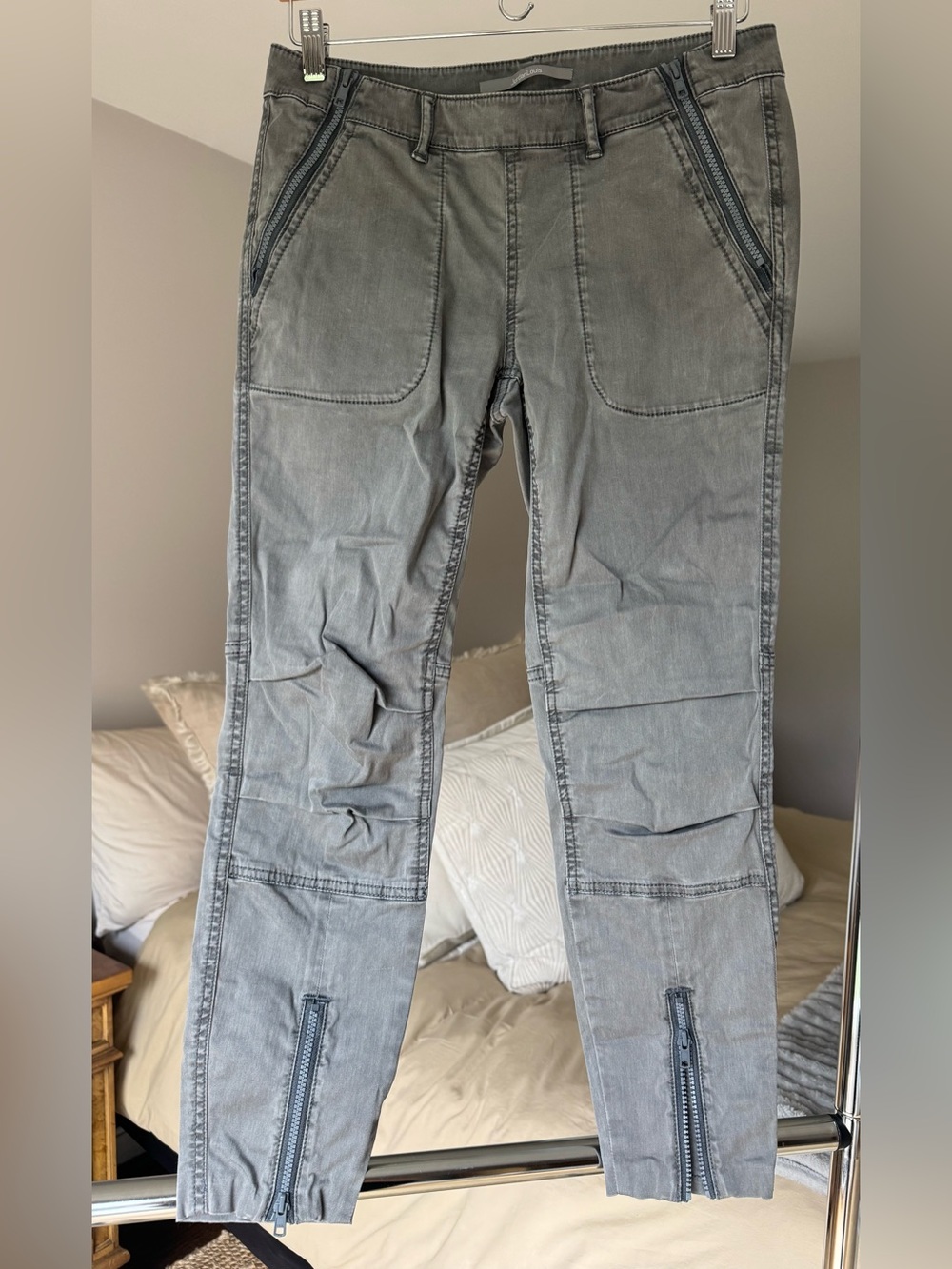 Jordan Louis Women’s (greenish/grey) Cargo-Style Jeans with Zipper Accent (sz 28